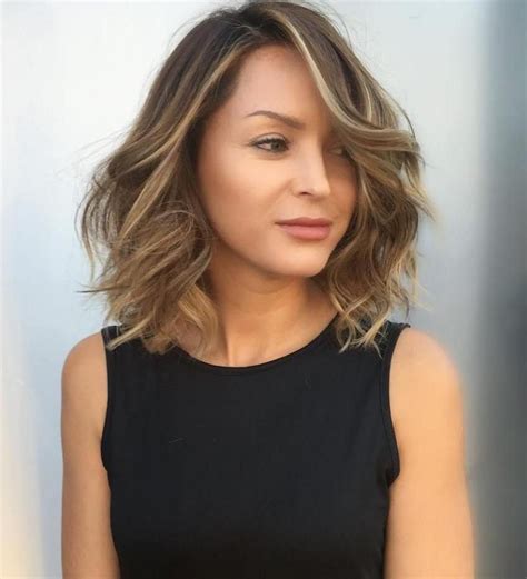 Beachy Wavy Bob hair