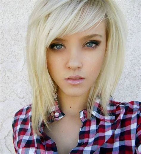 Blonde Layered Bob Haircuts