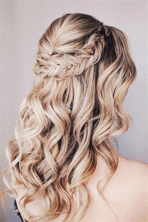 Braided Wavy Elegance Hairstyles with Timeless Appeal to Wear in 2024