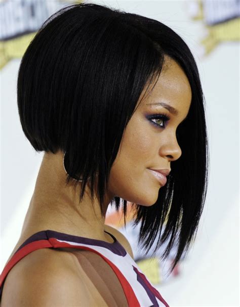 Chic Angled Bob hair