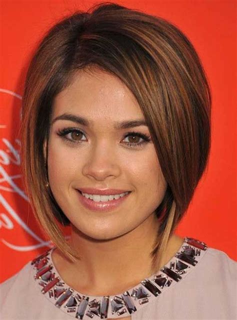 Chic Asymmetrical Bob hair