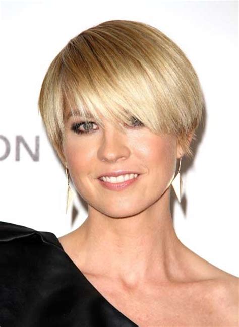 Chic Blonde Bob Hairstyles