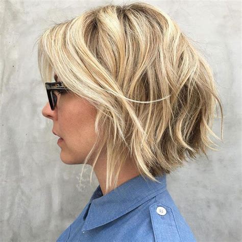 Chic Layered Bob hair