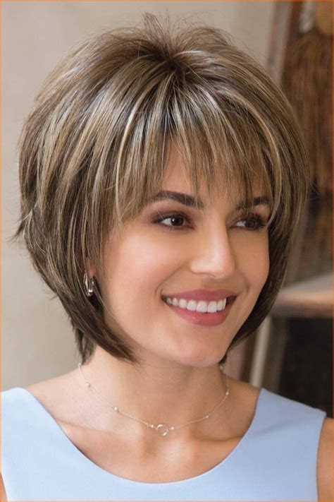 Chic Layered Bob hair