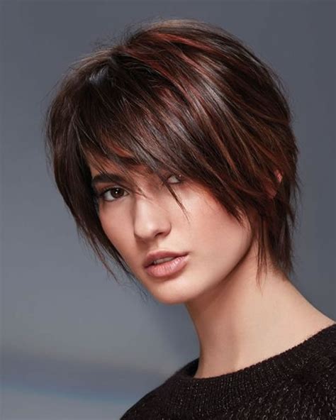 Chic Layered Bob hair