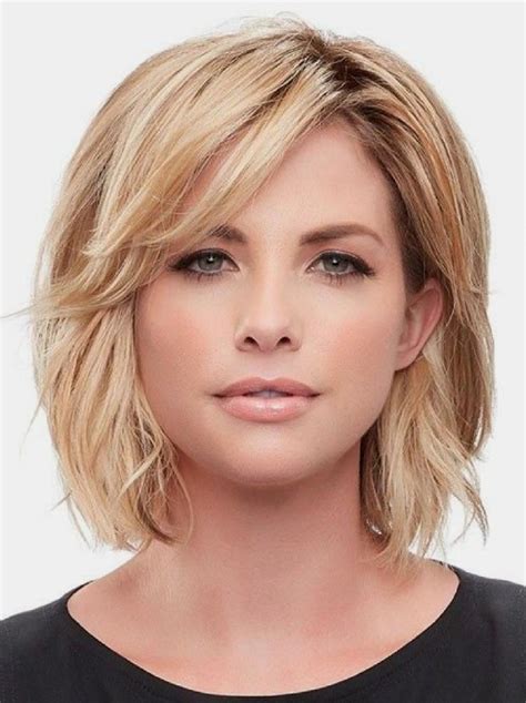 Chic Layered Bob hair