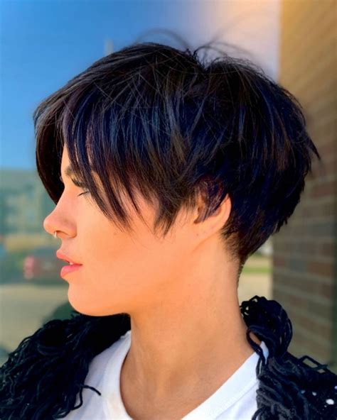 Chic Layered Pixie hair