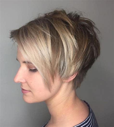 Chic Layered Pixie hair