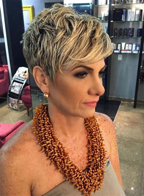 Chic Pixie Cut hair