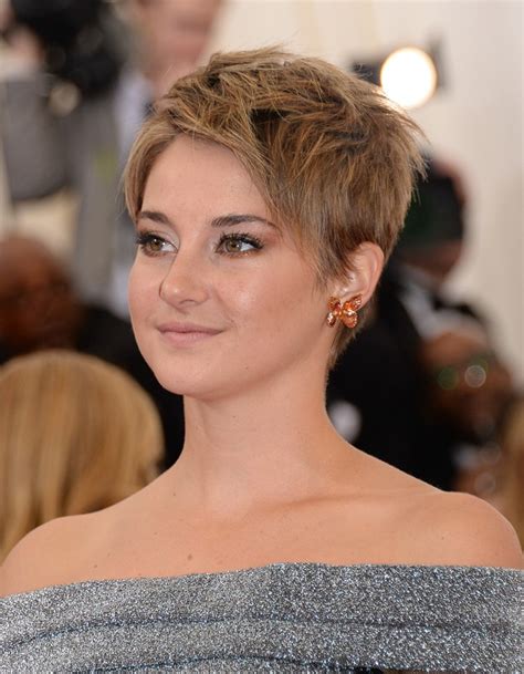 Chic Pixie Cut hair