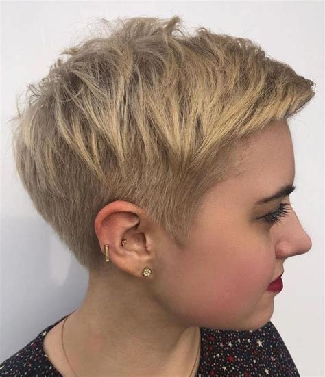 Chic Pixie Cut hair