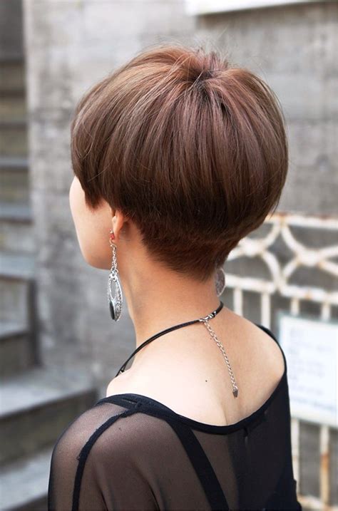 Chic Pixie Cut hair