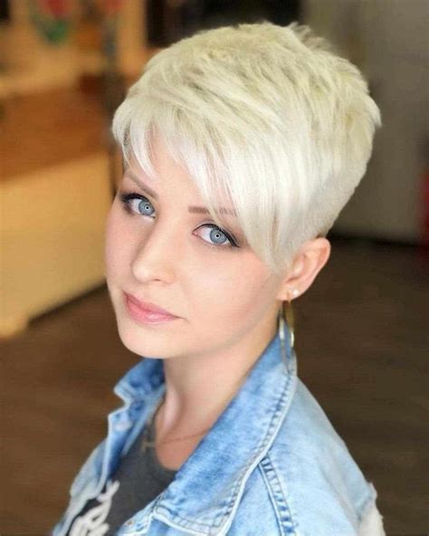 Chic Pixie Cut hair