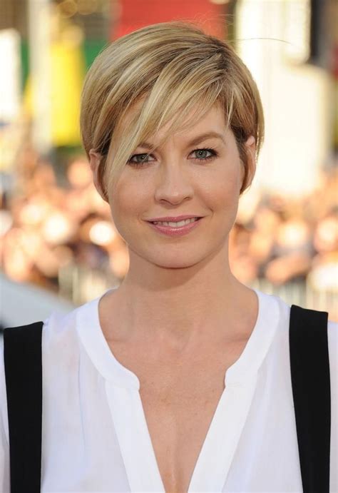 Chic Pixie Cut hair