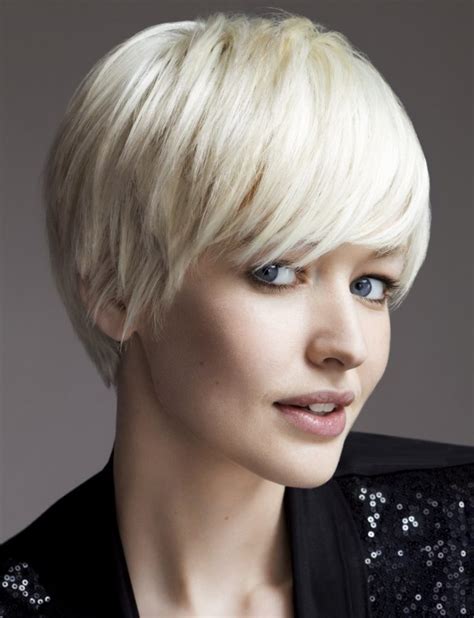 Chic Pixie Cut hair