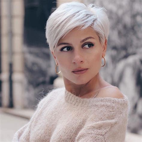 Chic Pixie Cut hair