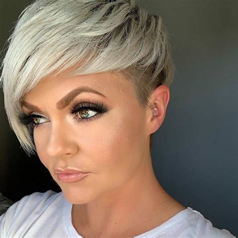 Chic Pixie Cut Hairstyles