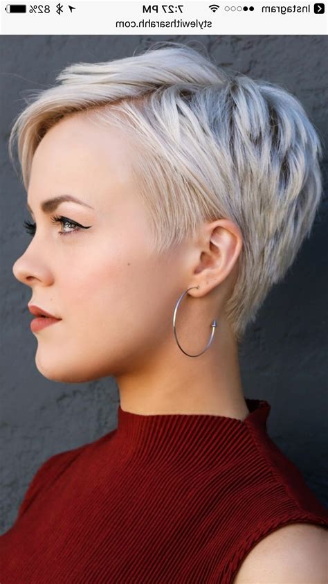 Chic Short Pixie hair