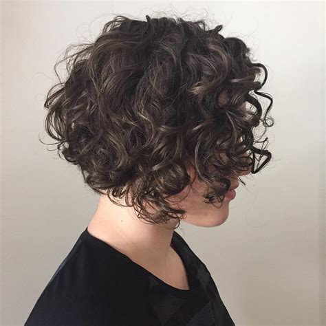 Curly Bob Cut Gorgeous Wavy Bob Hairstyles with an Extra Touch of Femininity