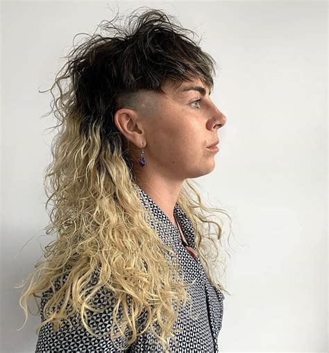 Curly Mullet Style hair