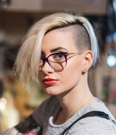 Edgy Undercut Bob hair