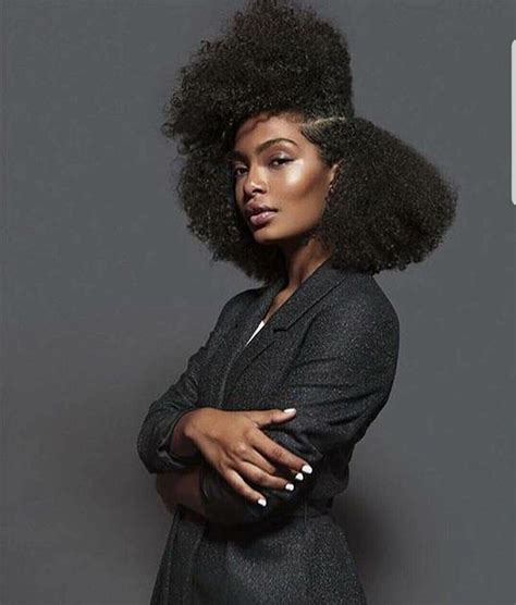 Elegant Afro Puff hair