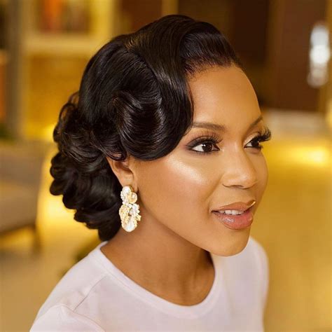 Elegant Finger Waves hair