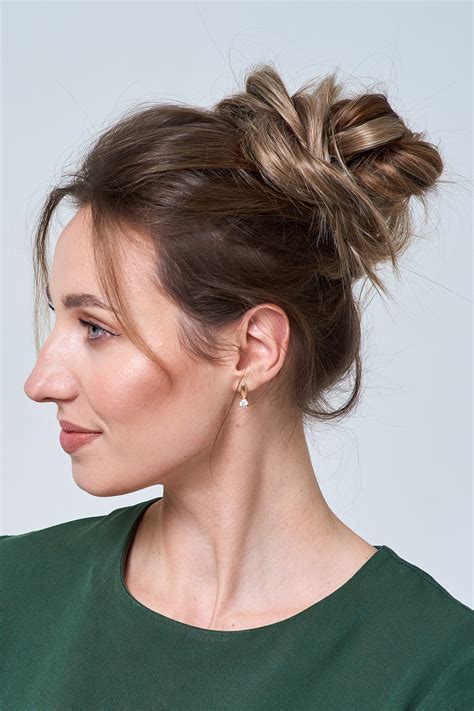 Elegant Messy Bun Hairstyles