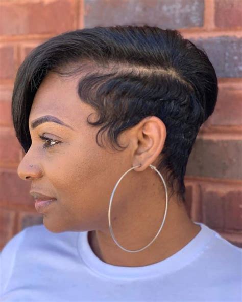 Elegant Undercut Bob hair