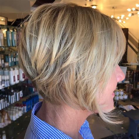 Layered Bob hair