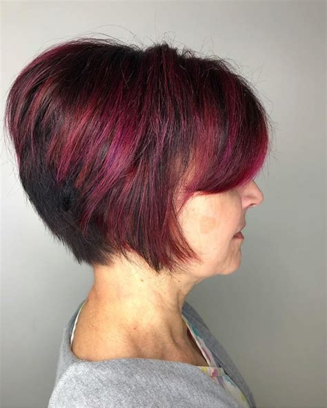 Layered Bob with Highlights hair