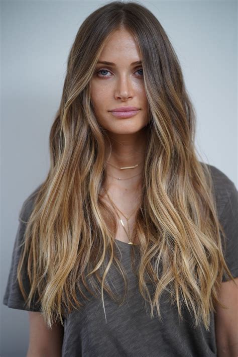 Long Beach Waves Hot Looks for Ultimate Honey Brown Hair Inspiration