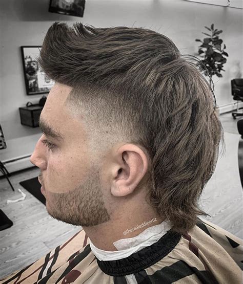 Modern Mullet Fade Mullet Haircuts: Party in the Back, Business in the Front