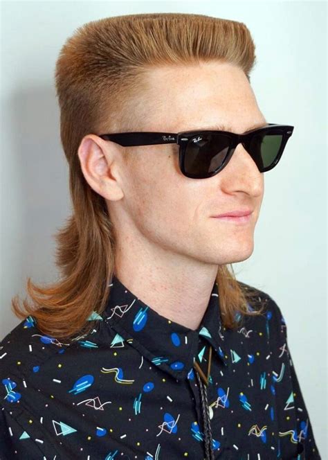 Modern Mullet Mullet Haircuts: Party in the Back, Business in the Front