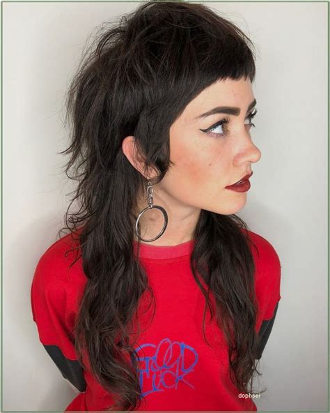 Modern Mullet Style hair