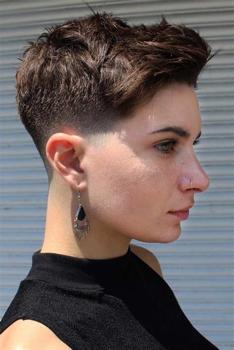 Modern Pixie Cut Dazzling Taper Fade Cuts for Women