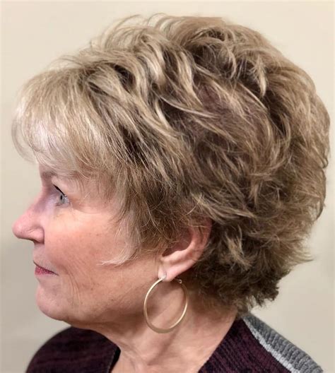 Short Layered Waves hair