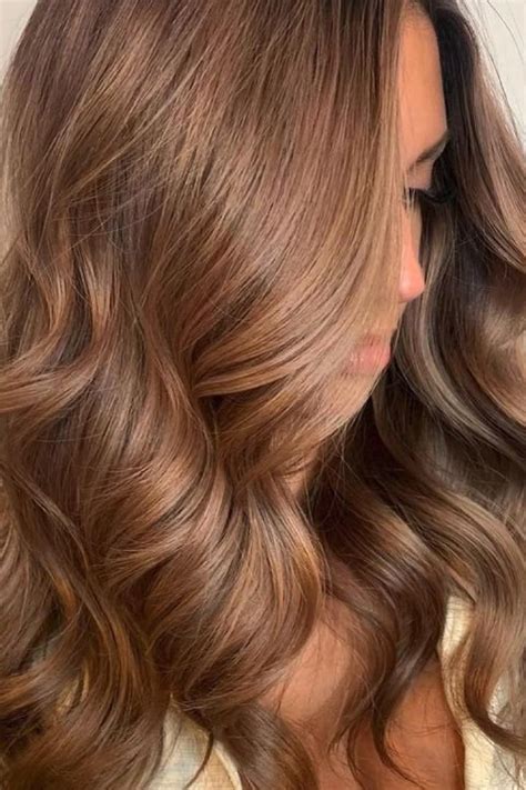 Soft Brown Waves Hot Looks for Ultimate Honey Brown Hair Inspiration