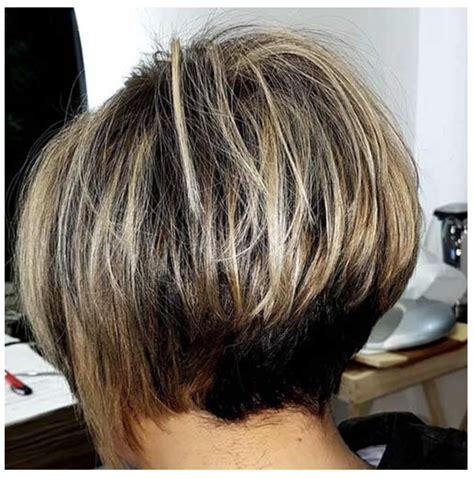 Stacked Bob Highlight hair