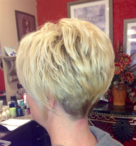 Textured Blonde Bob hair