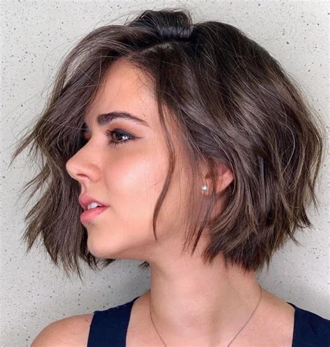 Textured Bob Cut Gorgeous Wavy Bob Hairstyles with an Extra Touch of Femininity