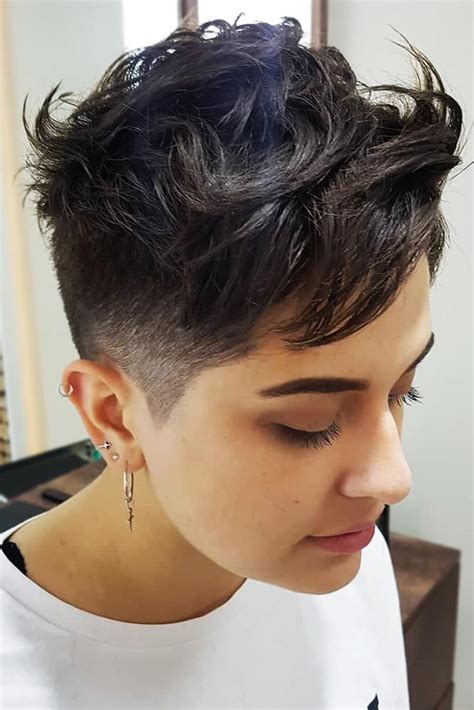 Textured Pixie Cut Dazzling Taper Fade Cuts for Women