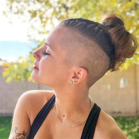 Undercut Bun hair