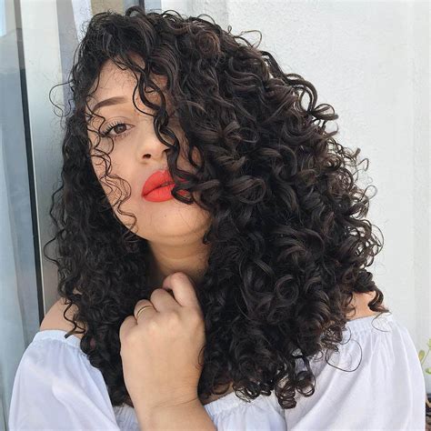 Voluminous Curly Bob Hairstyles