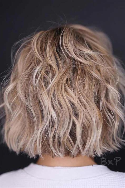 Wavy Blonde Bob hair