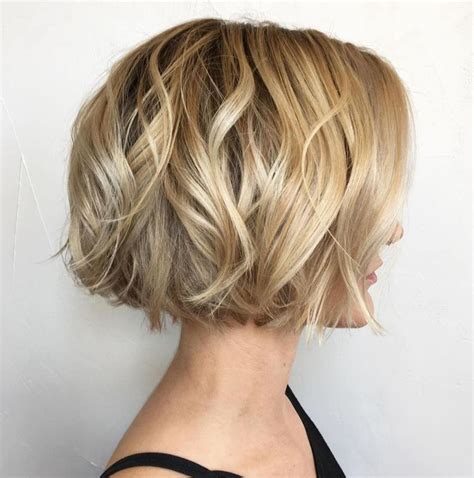 Wavy Bob Cut Gorgeous Wavy Bob Hairstyles with an Extra Touch of Femininity