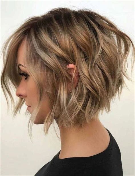 Wavy Bob Cut hair