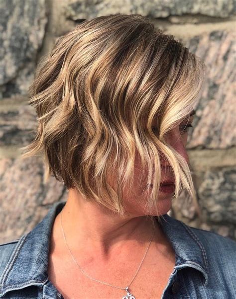 Wavy Bob Cut Haircuts