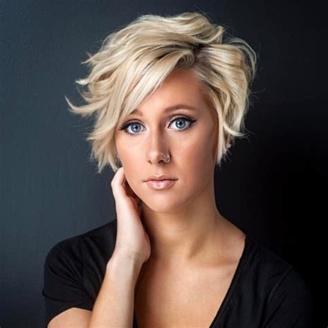 Wavy Pixie Cut hair